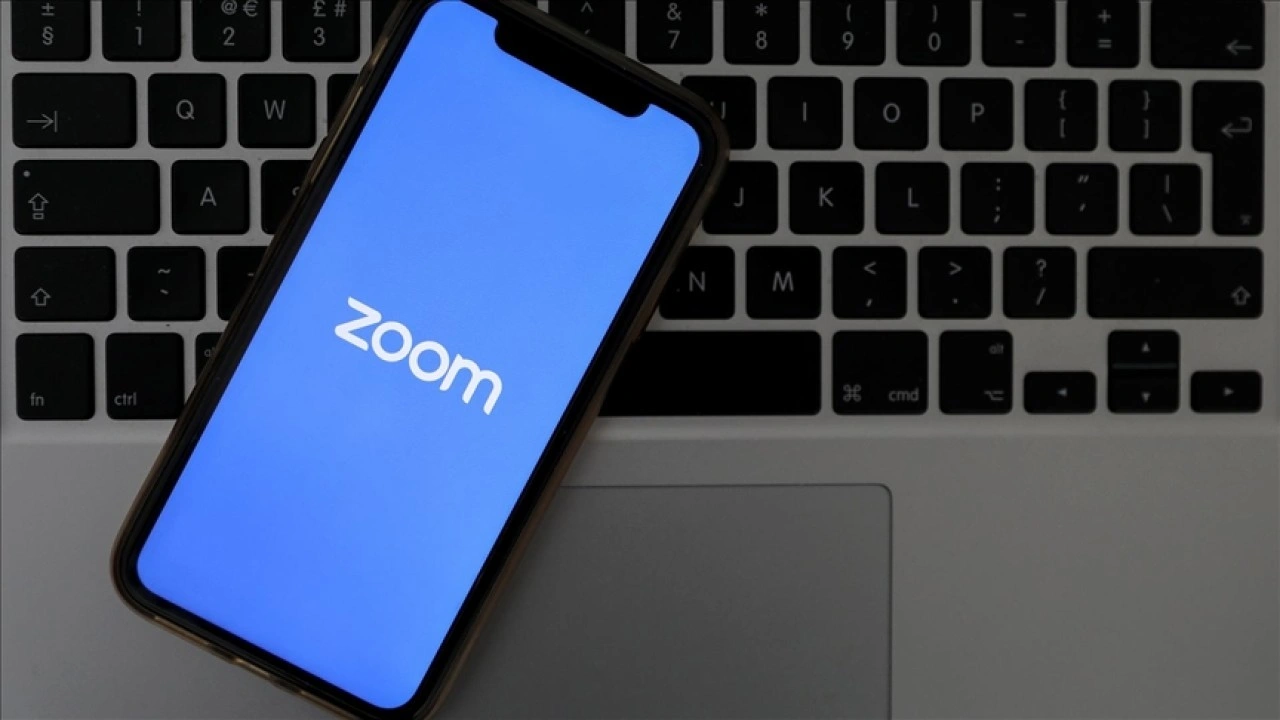 Rusya'dan Zoom'a yaklaşık 80 milyon ruble ceza