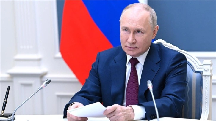 Rusya Devlet Başkanı Putin'den, Çin'e