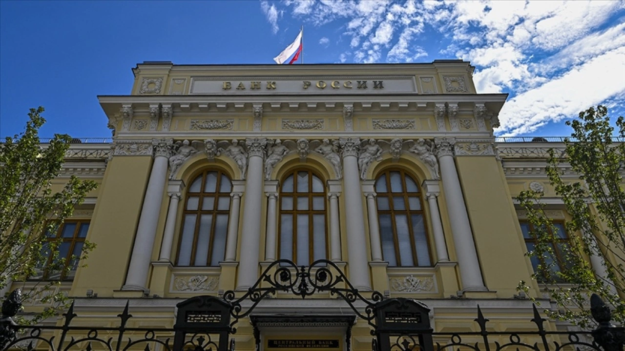 Rusya Merkez Bankası: Rus bankaları yaptırımlara rağmen istikrarlı durumda