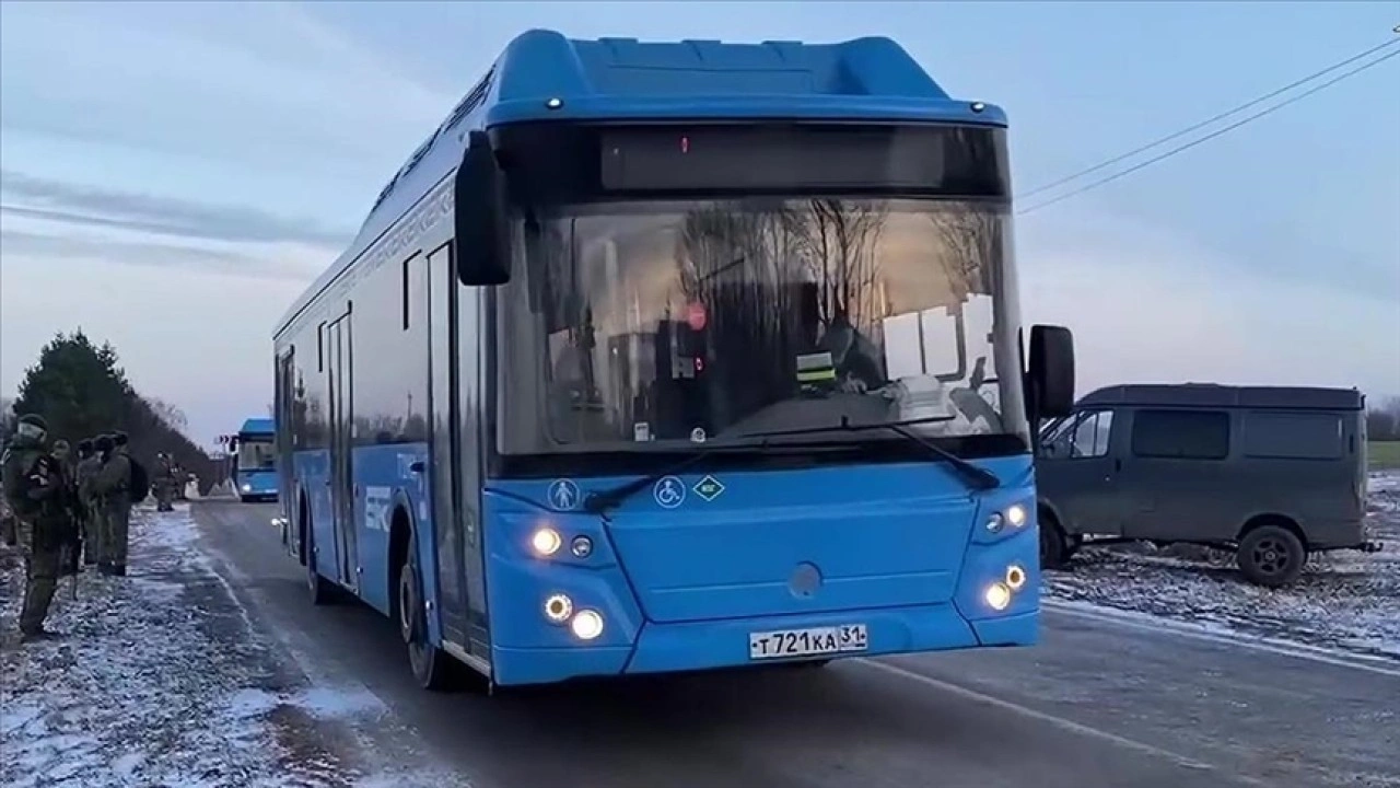 Rusya Savunma Bakanlığı: Ukrayna ile 270 asker ve 120 sivil esir takas edildi