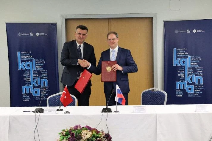 Rusya ve Türkiye gemi inşası ile farklı endüstriyel alanlarda işbirliği için uygun şartları oluşturacak