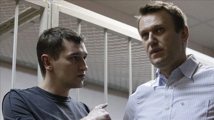 Rusya'da tutuklu Aleksey Navalnıy'ın kardeşi arananlar listesine alındı
