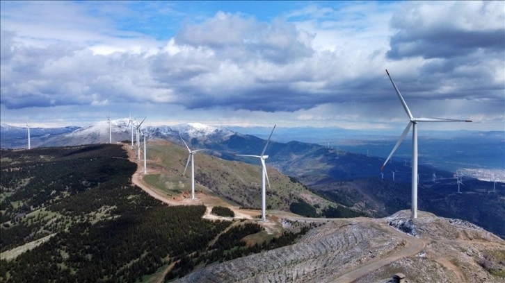 Rüzgar enerjisinde 2024 için 1000 megavatlık kapasite öngörülüyor
