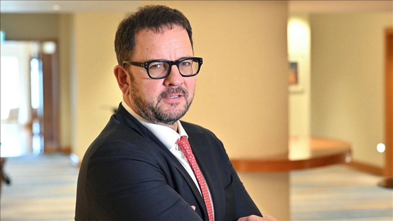 S&P Global Ratings Kıdemli Direktörü Frank Gill, AA'ya konuştu