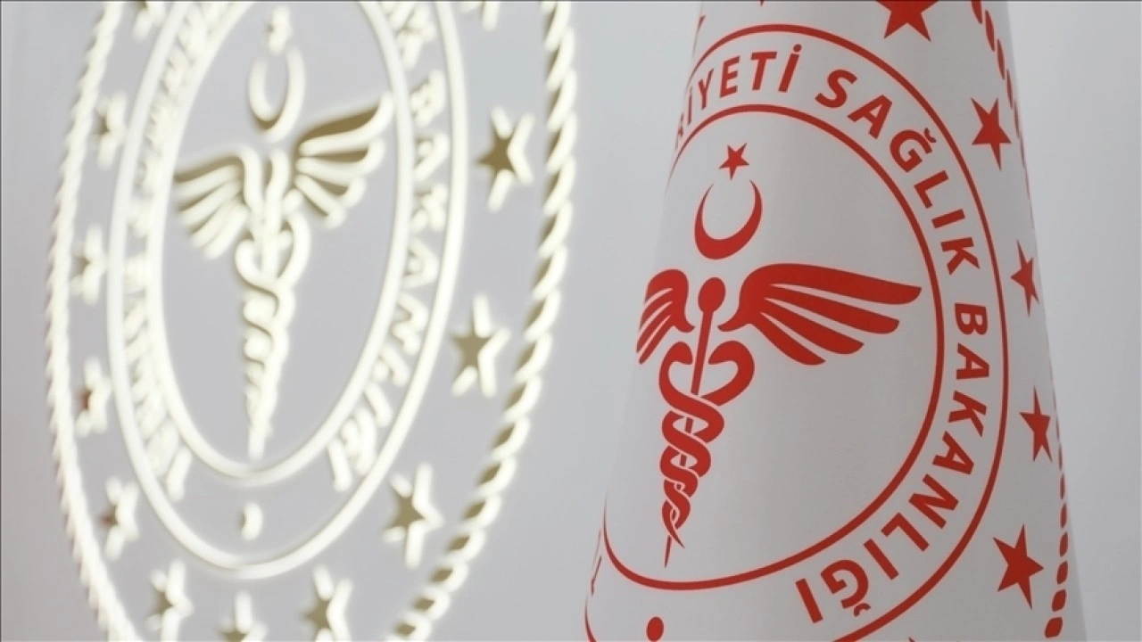 Sağlık Bakanlığı, 15 bin 342 sözleşmeli personel ve 3 bin 658 sürekli işçi alacak