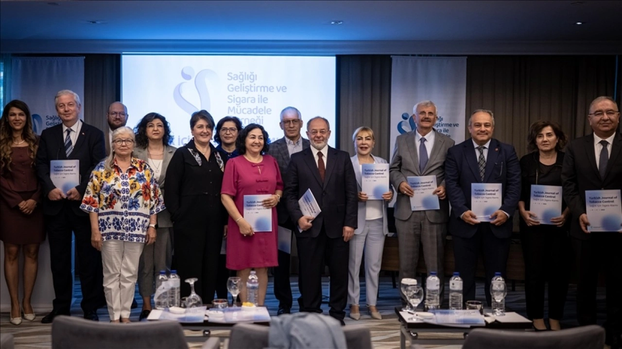 "Sağlık İçin Sigara Alarmı Dergisi" yeniden yayın hayatına başladı