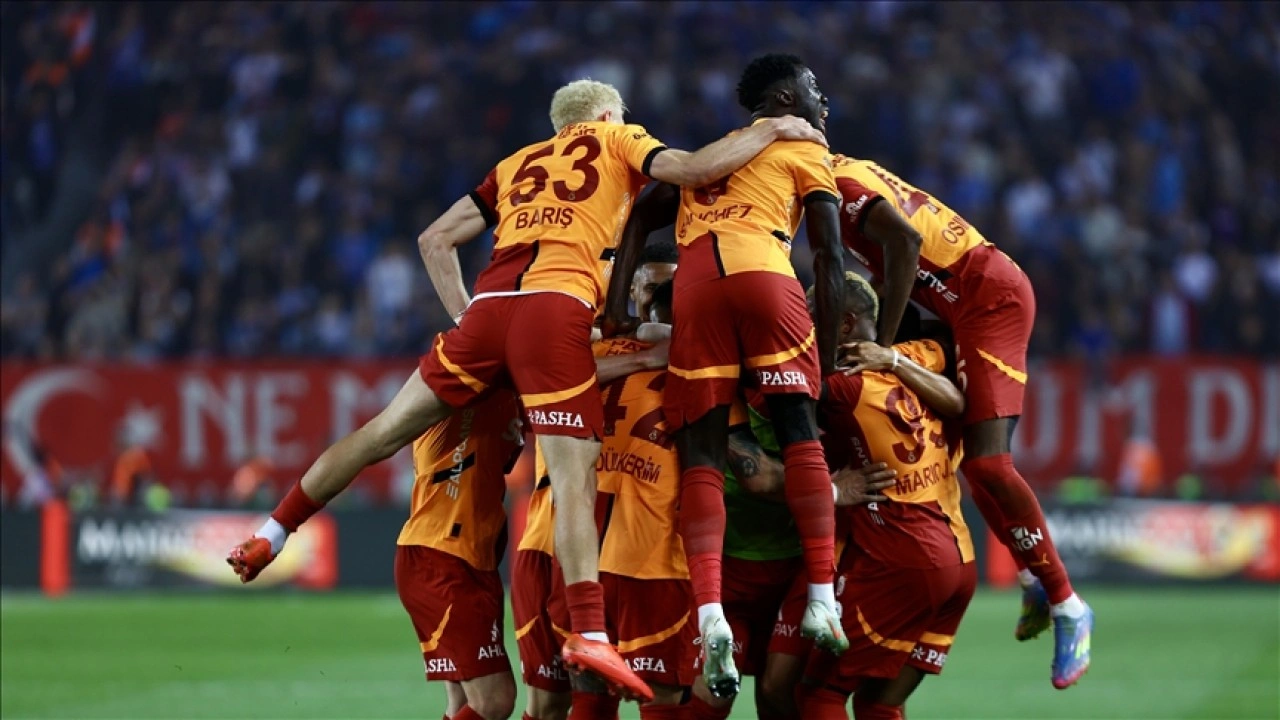 Şampiyon Galatasaray, sezonu yarın sahasında kapatacak