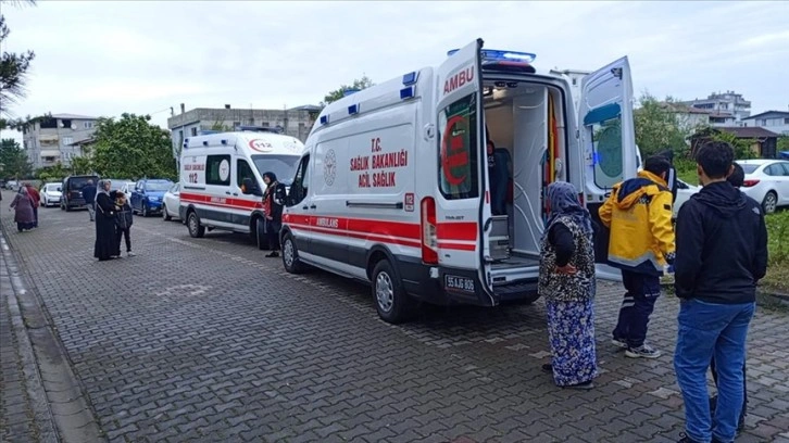 Samsun'da öğrencinin okula getirdiği biber gazı topunun patlamasıyla 25 öğrenci gazdan etkilend