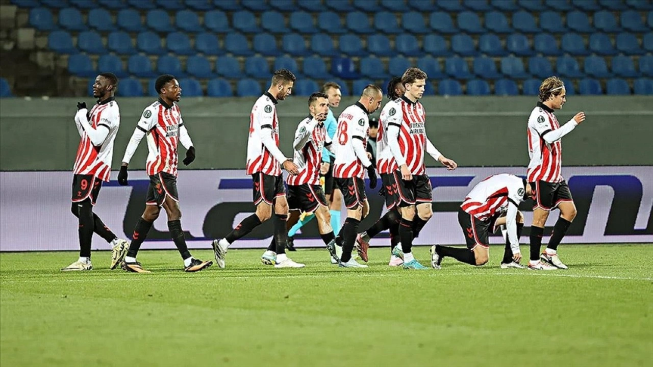 Samsunspor, Konferans Ligi'nde yarın AEK'yı konuk edecek