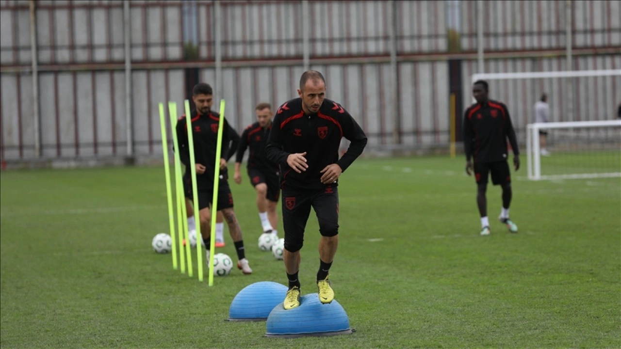 Samsunspor, UEFA Konferans Ligi grubundan çıkmak istiyor