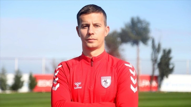 Samsunspor'un defans oyuncusu Satka, takımına güveniyor