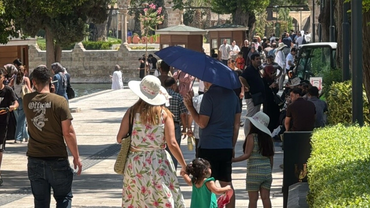 Şanlıurfa'da termometreler 47 dereceyi g&ouml;sterdi