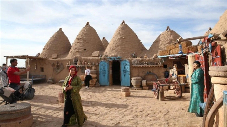 Şanlıurfa salgın öncesindeki turizm hareketliliğini yaşıyor