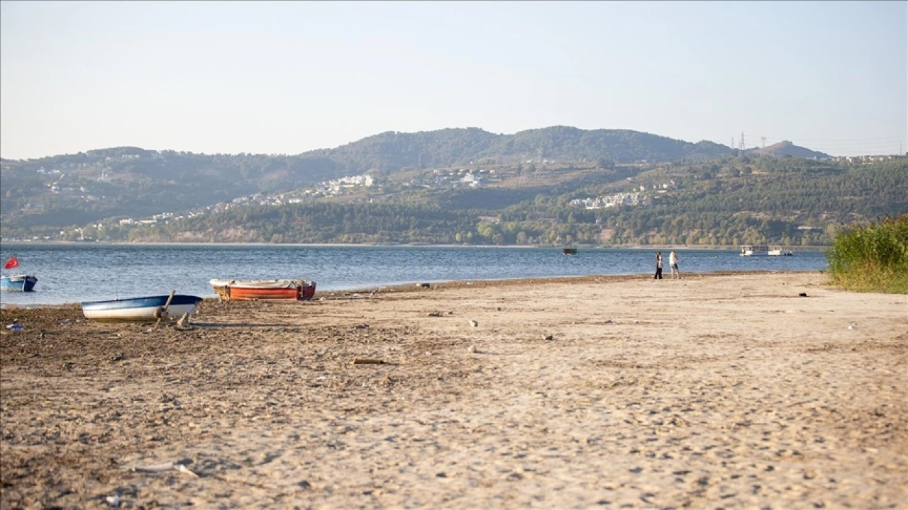 Sapanca Gölü'nde azalan su miktarı nedeniyle tedbir alınacak