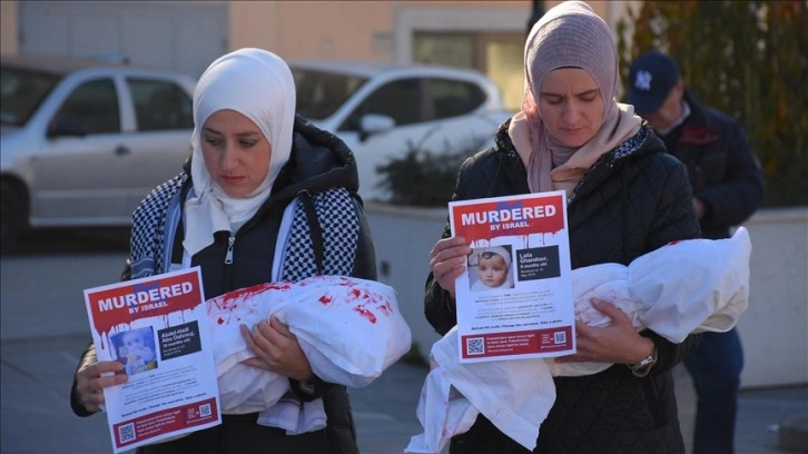Saraybosna'da, Gazze'deki hastane saldırılarına ve sivil ölümlere dikkati çeken gösteri dü