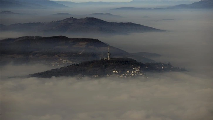 Saraybosna'da hava kirliliği nedeniyle görüş mesafesi azaldı