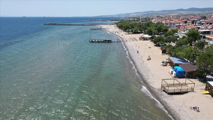 Şarköy 18 yıldır mavi bayraklı plajlarıyla tatilcileri ağırlıyor