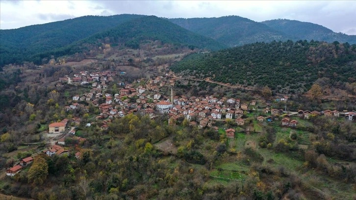 'Şehir değiştiren' Karyağmaz köyü yeni yerine taşınmak için gün sayıyor