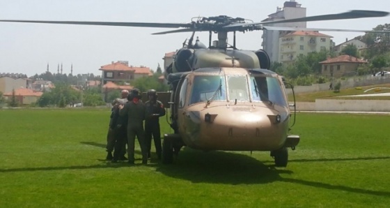 Şehit babası, acı haberi alınca evine helikopterle getirildi