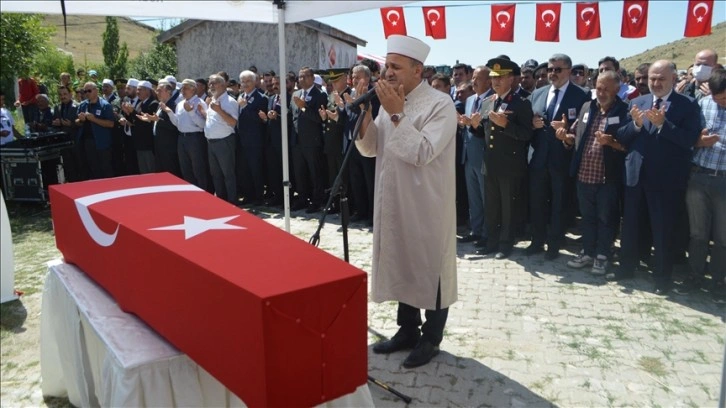 Şehit Cüneyt Taşyürek son yolculuğuna uğurlandı