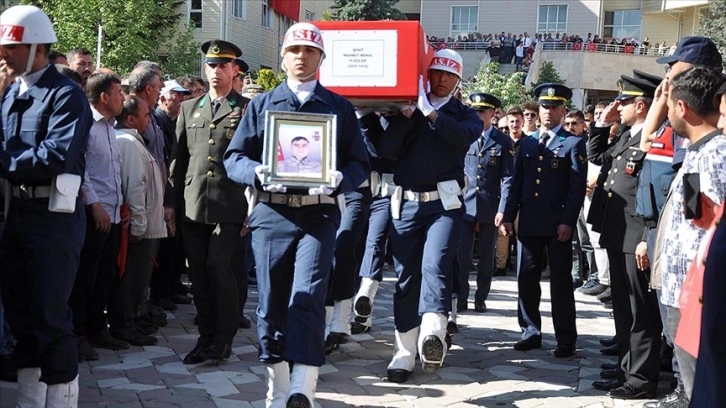 Şehit piyade sözleşmeli er Mehmet Meral, Yozgat'ta son yolculuğuna uğurlandı