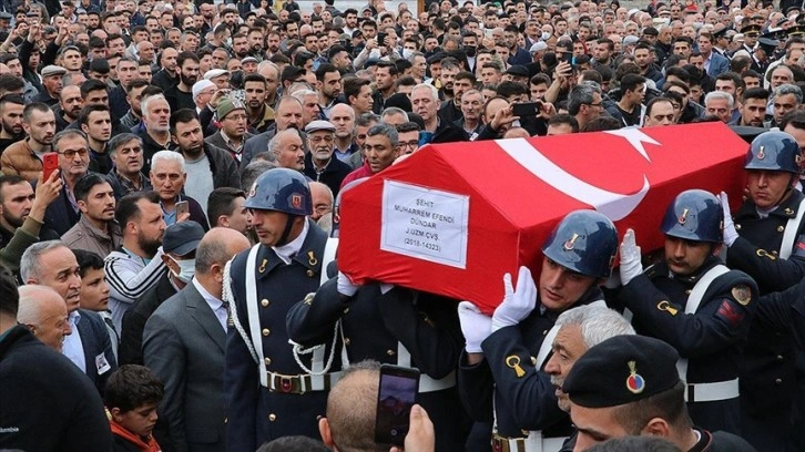 Şehit Uzman Çavuş Muharrem Efendi Dündar, Yozgat'ta son yolculuğuna uğurlandı