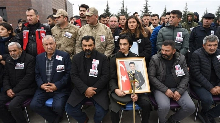 Şehitler Öztürkmen ve Uğurlu'nun naaşları Gaziantep'e getirildi