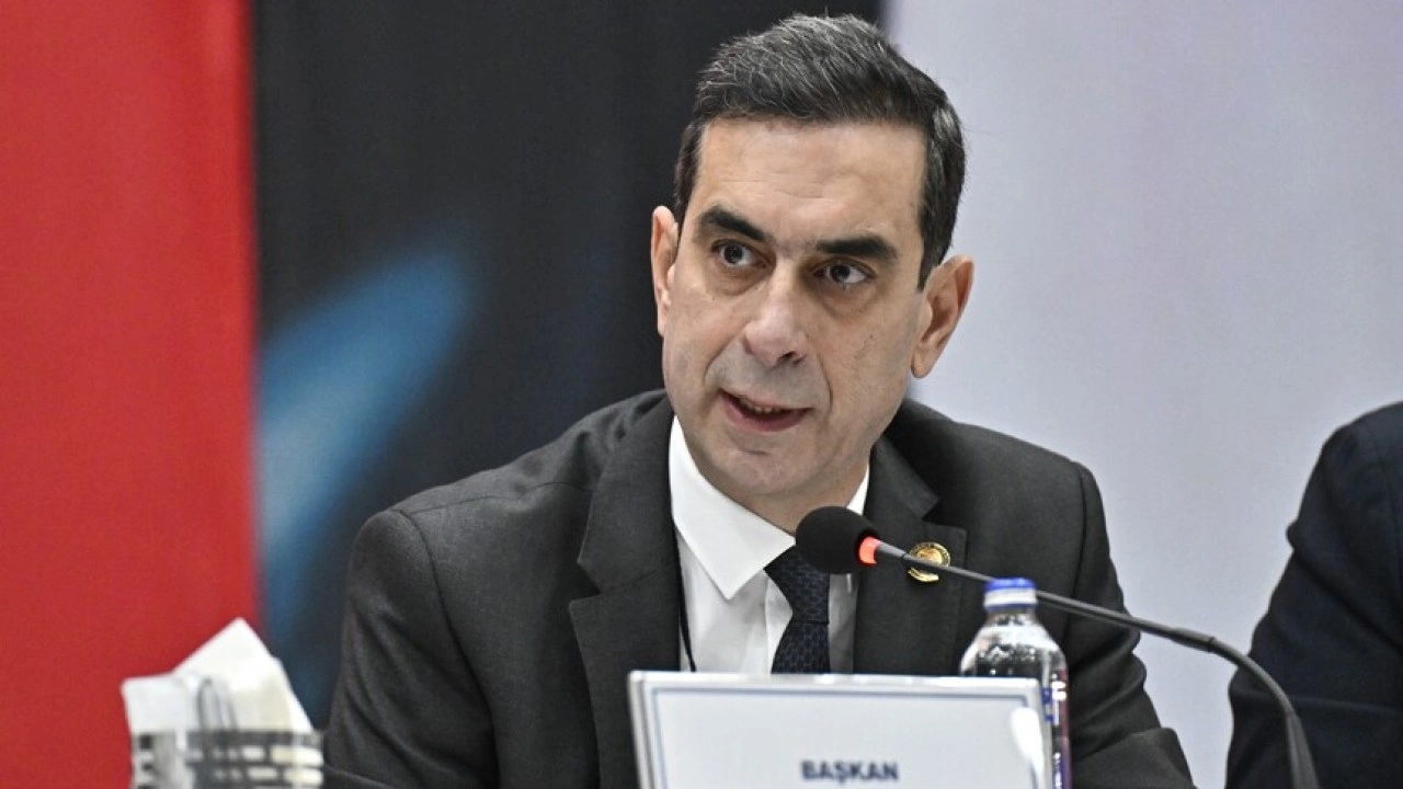 Şekip Mosturoğlu'ndan takım otob&uuml;s&uuml;ne saldırı dosyasına ilişkin a&ccedil;ıklama