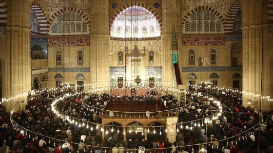 Selimiye Camisi'nin ziyaretçi yoğunluk haritası çıkarılacak