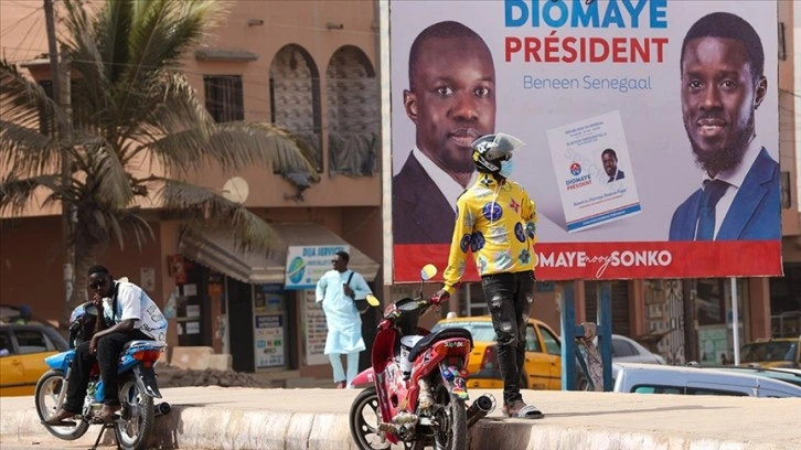 Senegal 5'inci cumhurbaşkanını seçmeye hazır