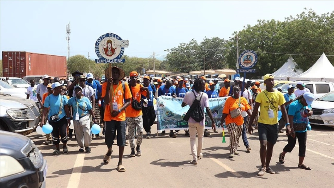 Senegal'de Kurban Bayramı ile Hristiyanların Popenguine hac ziyareti aynı döneme denk geldi