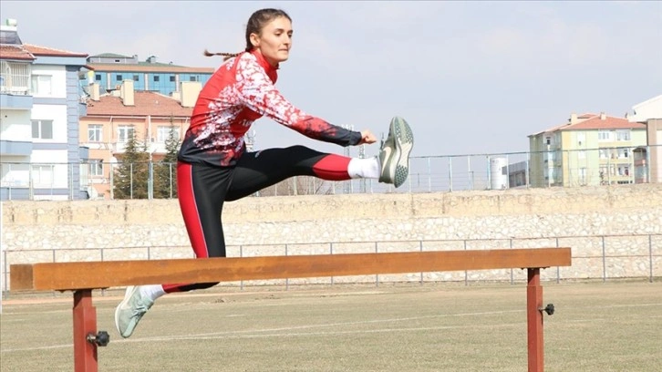 Şevval Özdoğan, 3 bin metre engellide U23 Avrupa barajını geçti