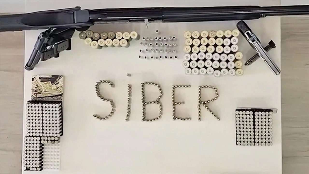 Siber suçlarla mücadele operasyonlarında 74 şüpheli tutuklandı