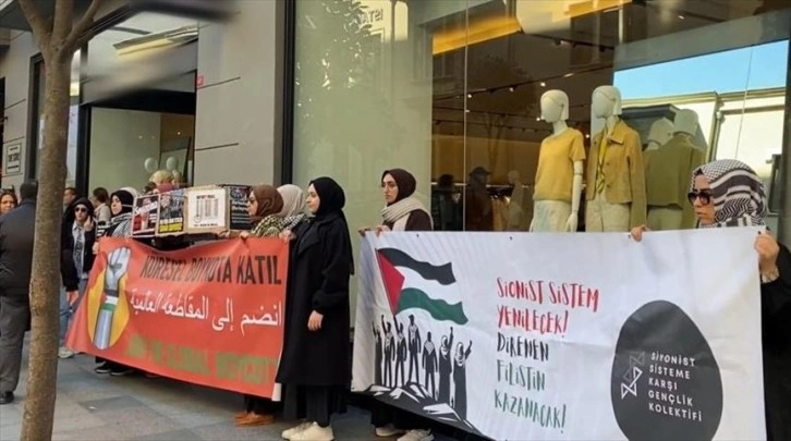 Şişli'de İsrail'e destek veren küresel firmalara ''tabut''lu protesto