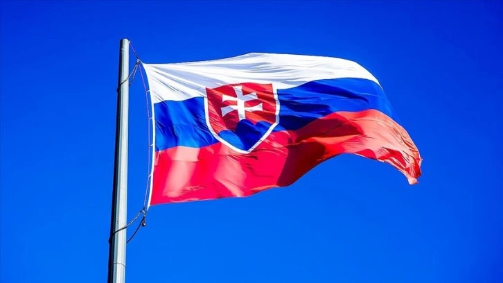 Slovakya'da koalisyon hükümeti göreve başladı