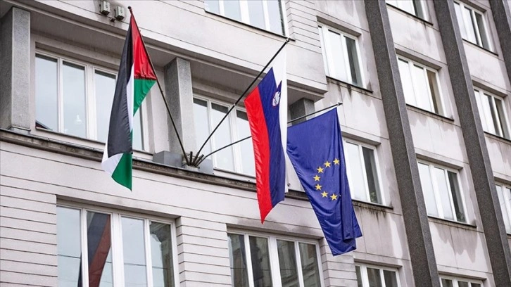 Slovenya'da Filistin'i tanıma kararı muhalefetin referandum talebi nedeniyle ertelendi