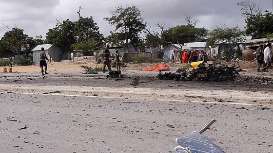 Somali'de bombalı saldırı: 13 ölü