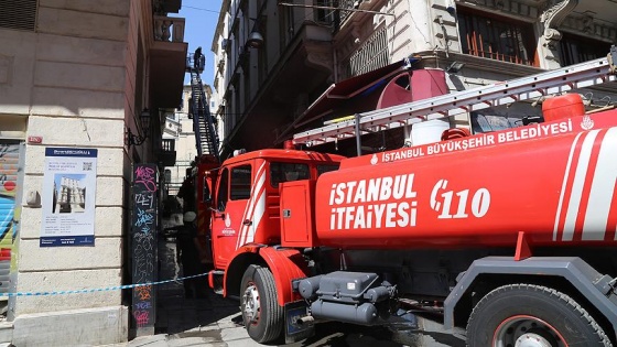 Söndürülmeyen sigara İstanbul'u yaktı