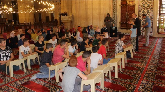 Soydaş öğrenciler Edirne'de Kur'an öğreniyor