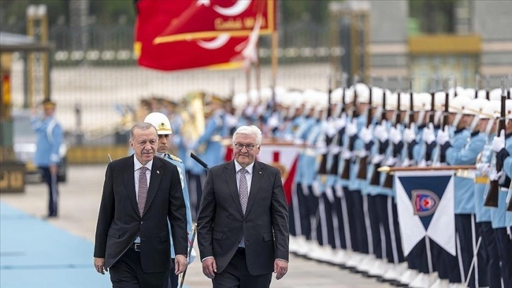 Steinmeier'in Türkiye ziyaretinin Alman firmaların yatırım kararlarına olumlu yansıması bekleni