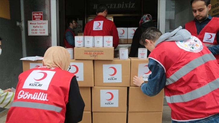 STK'lerin yardım eli Ramazan'da mahzun gönüllere dokunacak