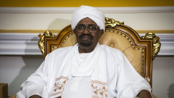 Sudan’da 30 yıllık Beşir dönemi darbe ile sona erdi
