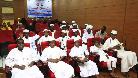 Sudan'da Kur'an kursu mezunlarına icazet töreni