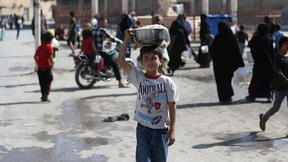 Suriye'de 1.7 milyon çocuk okula gidemiyor