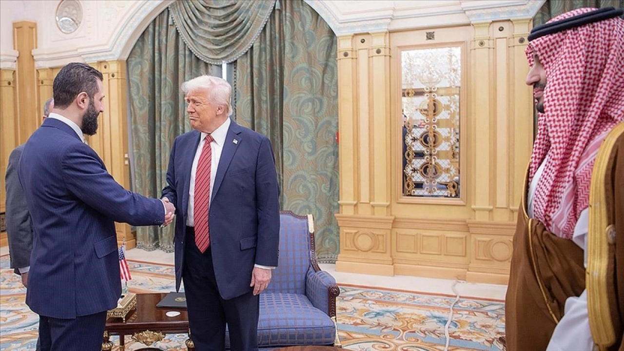 Suriye Dışişleri Bakanlığı, Şara'nın Trump'la görüşmesini "tarihi" olarak nitele