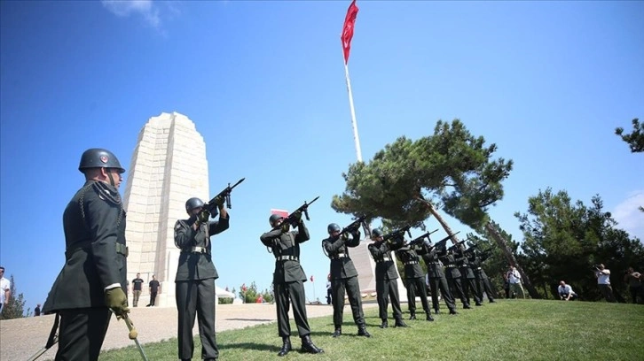 Tarihi Gelibolu Yarımadası'nda Anafartalar Zaferi'nin 107'nci yıl dönümü etkinliği düzenlendi