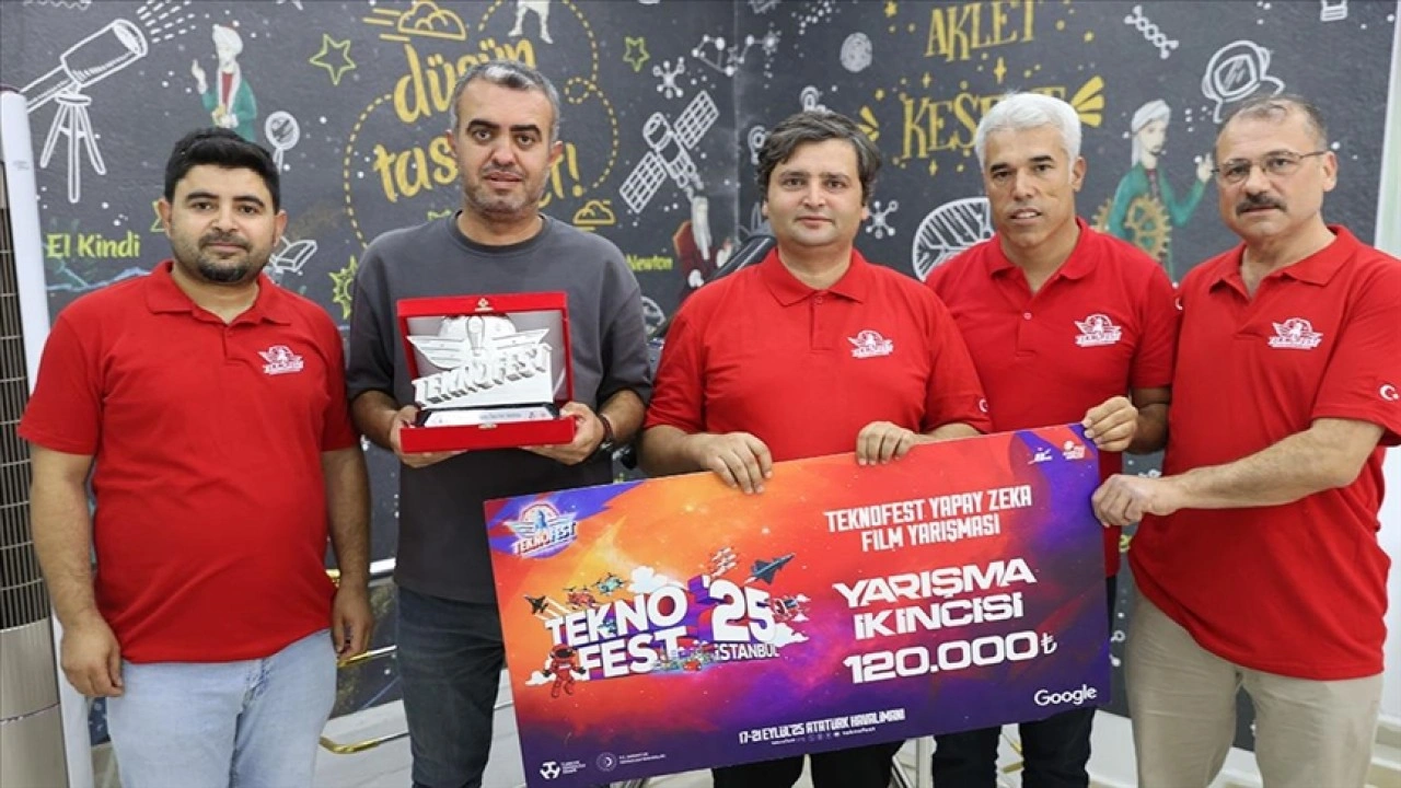 Tarihte iz bırakan kişileri günün teknolojisiyle buluşturan kısa film, TEKNOFEST'te ödül getird