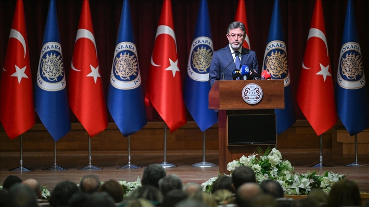 Tarım ve Orman Bakanı Yumaklı'dan vatandaşlara "ağaçlandırma seferberliği" çağrısı