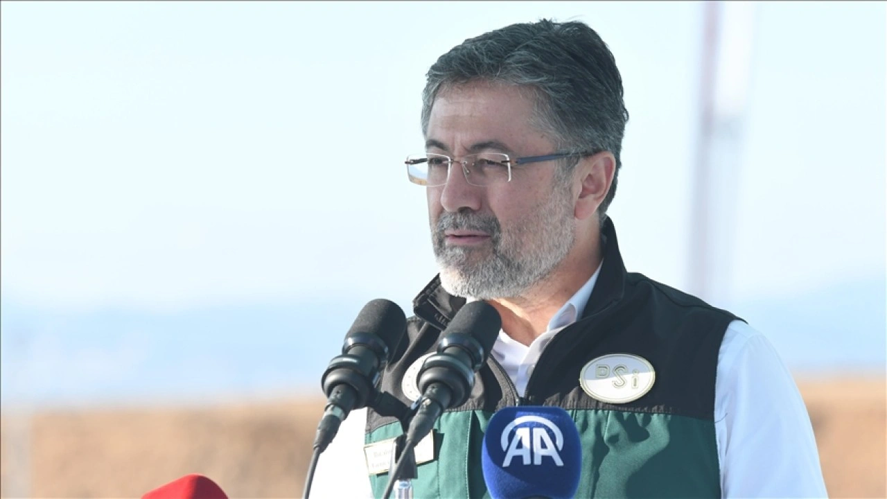 Tarım ve Orman Bakanı Yumaklı: Devlet Su İşleri görevini fazlasıyla yapıyor