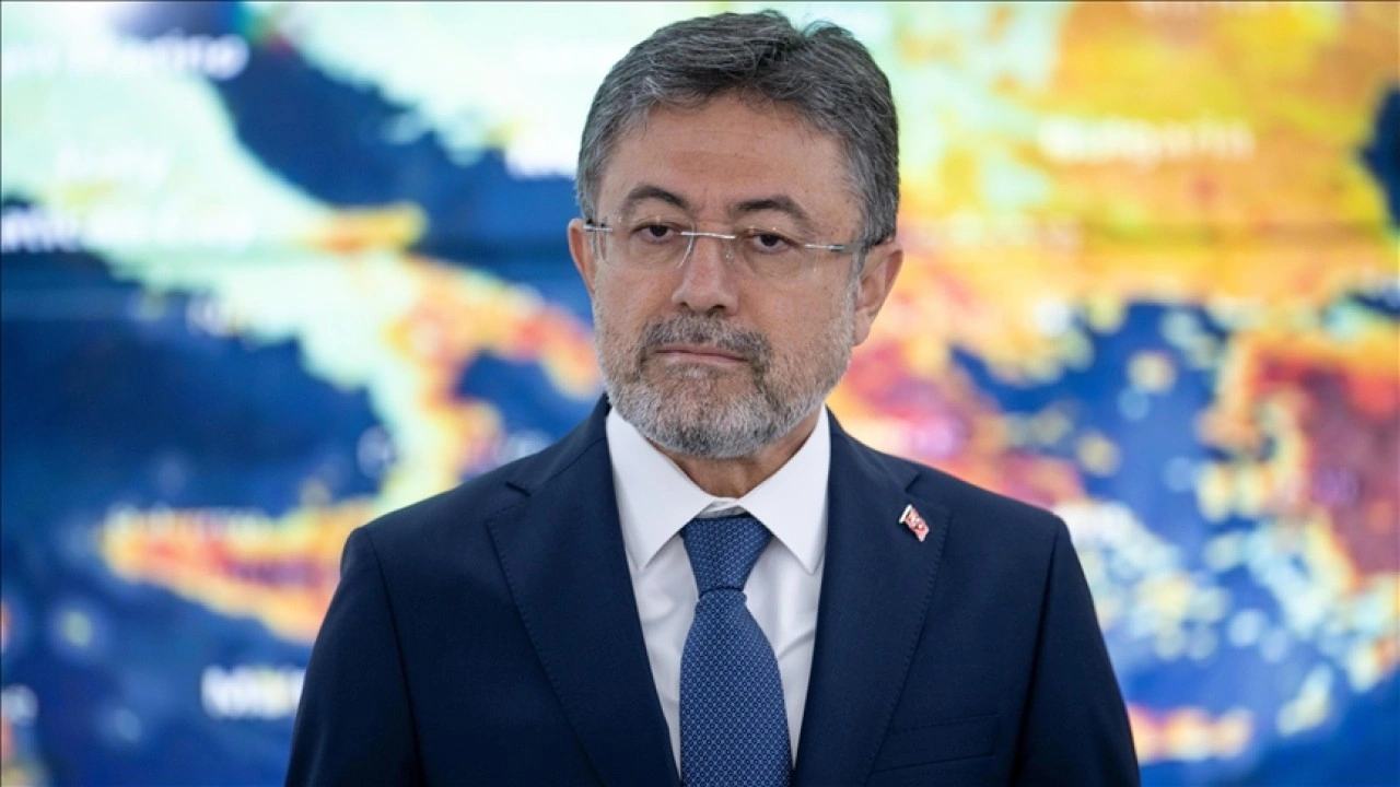 Tarım ve Orman Bakanı Yumaklı, 'yapay et' iddialarına cevap verdi